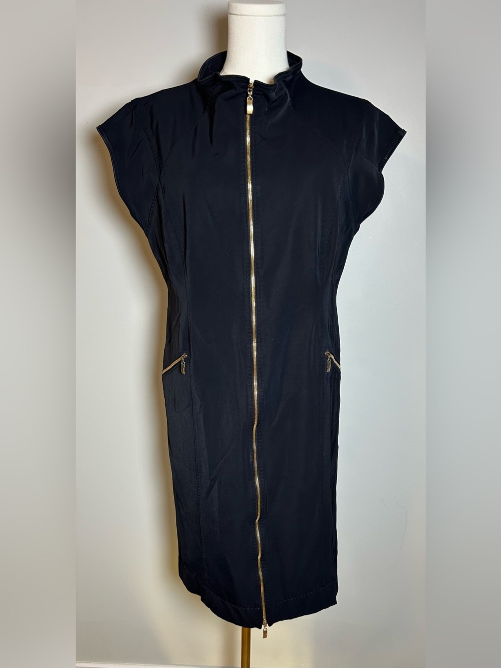 Escada Black Gold zip cap sleeve midi dress jacket size 40 luxury designer
